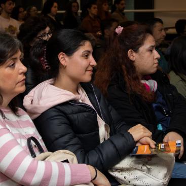 Estudiantes en sede Puan. 