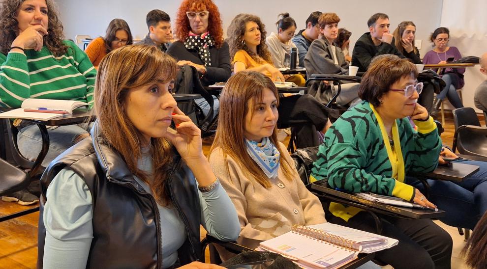 Estudiantes en sede Puan. 