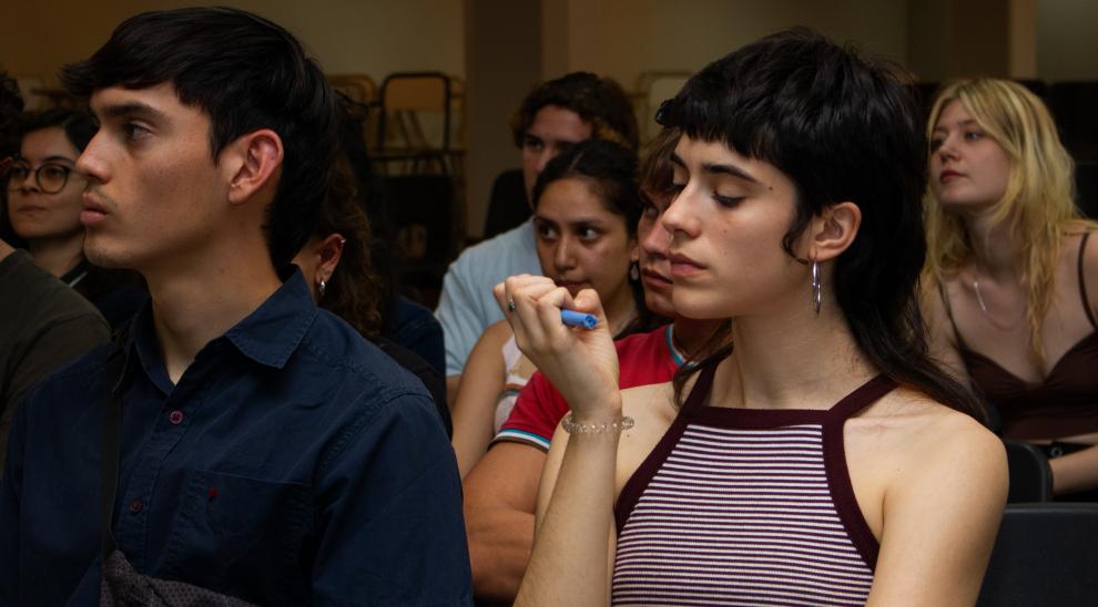 Estudiantes en sede Puan. 