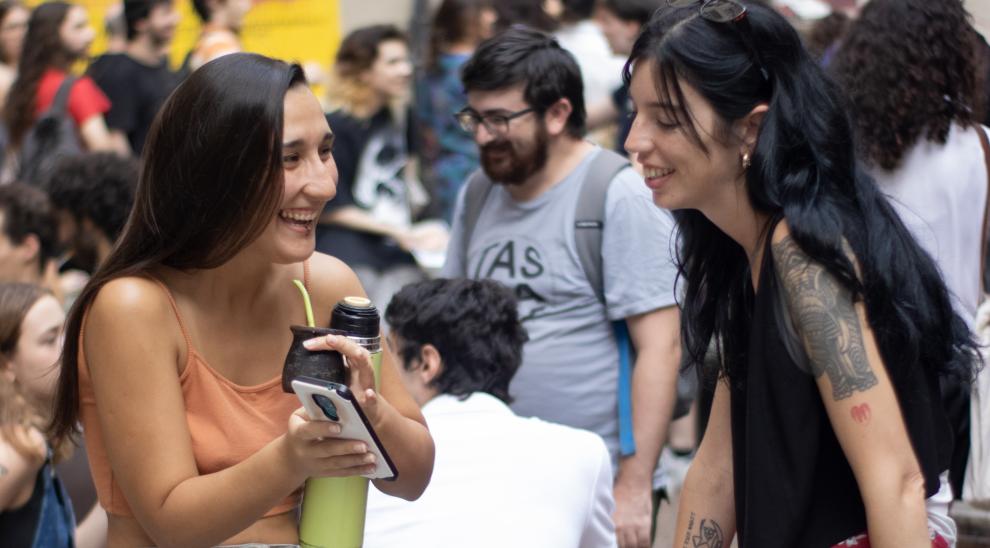 Estudiantes en Puan.