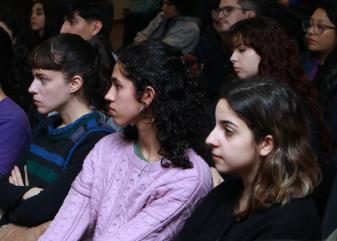 Estudiantes en Puan.